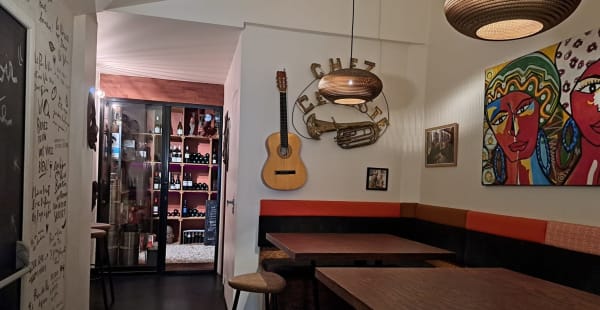 Chez Céleste Bar à Tapas Cuisine du Cap-Vert, Paris