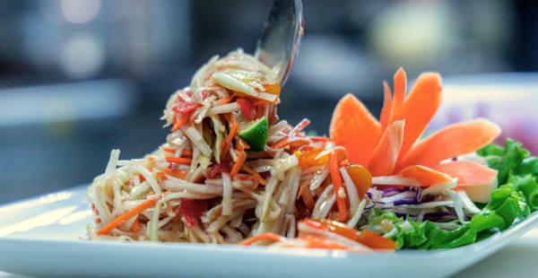 Salade de Papayes - Khaaw Hoom, Paris