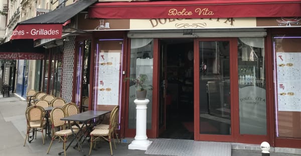 Dolce Vita, Paris