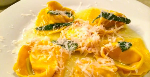 Tortelloni ricotta epinards - Le Milan, Genève