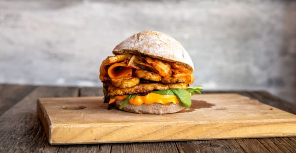 Reuben marinated tempeh, kimchi, gochumayo, greens, sourdough - SOIL Vegan Café - WEST, Amsterdam