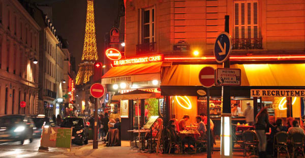 terrasse nuit - Le Recrutement Café, Paris