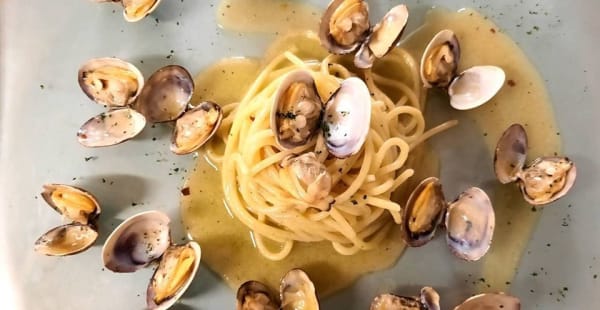 Spaghettone alle Vongole veraci - Burgus, Roma