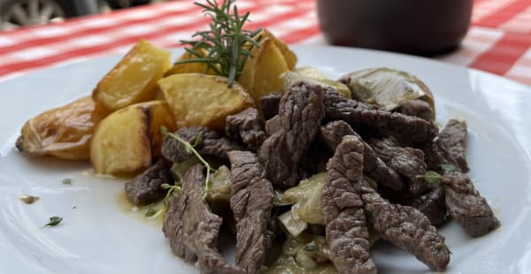 Straccetti di Manzo con Patate - Ma che ce frega, Milano