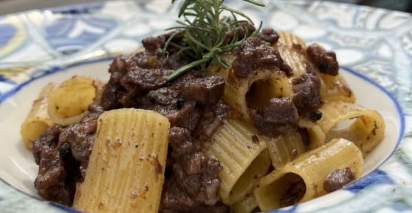 Mezze Maniche al Ragù di Cinghiale - Ma che ce frega, Milano