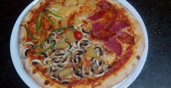 Papa Pizza pizzeria, Pato Branco - Restaurant reviews