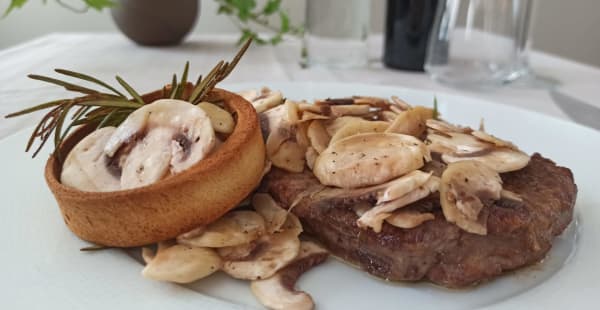 CONTROFILETTO AI FUNGHI - Share ristorante, Cinisello Balsamo