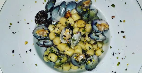 Gnocco vongole e pistacchio  - Vent8posti di Alessandro Onori - Cucina Romana e Marinara, Roma