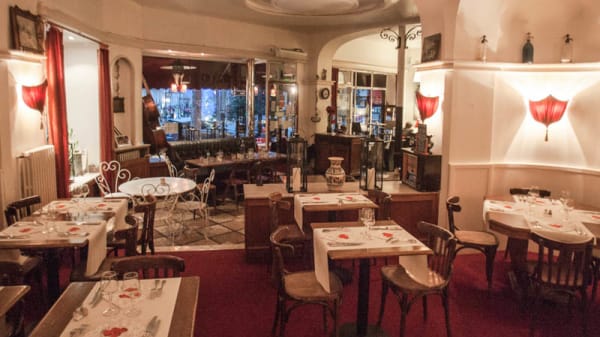 Le Paprika In Paris Restaurant Reviews Menu And Prices Thefork