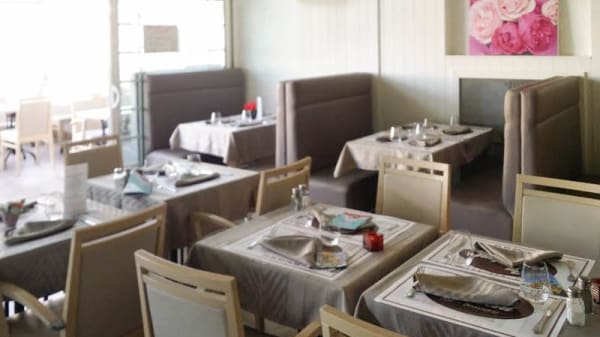 Restaurant Le Royal A Hazebrouck 59190 Avis Menu Et Prix Sur Thefork Lafourchette