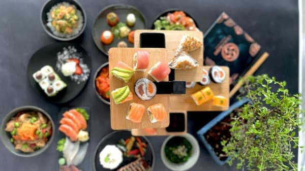 osaka sushi in martigues restaurant reviews menu and prices thefork