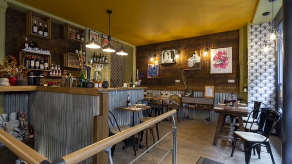 20 Rue De La Folie Méricourt 75011 Paris Mr Alphonse In Paris Restaurant Reviews Menu And Prices Thefork