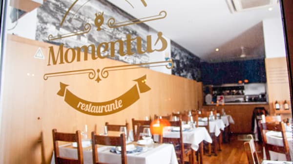 Entrada - Momentus, Vila Real