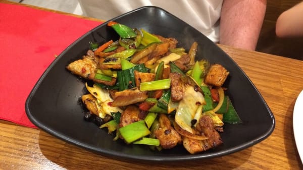 Restaurant Au Bourgeon D Or A Paris 75013 Place D Italie Quartier Chinois Menu Avis Prix Et Reservation Sur Thefork Lafourchette