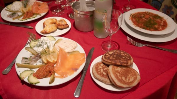 Aux Trois Violons Matouchka In Paris Restaurant Reviews Menu And Prices Thefork