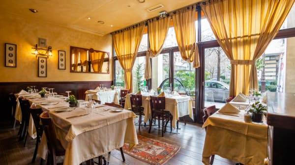 Le Janissaire In Paris Restaurant Reviews Menu And Prices Thefork