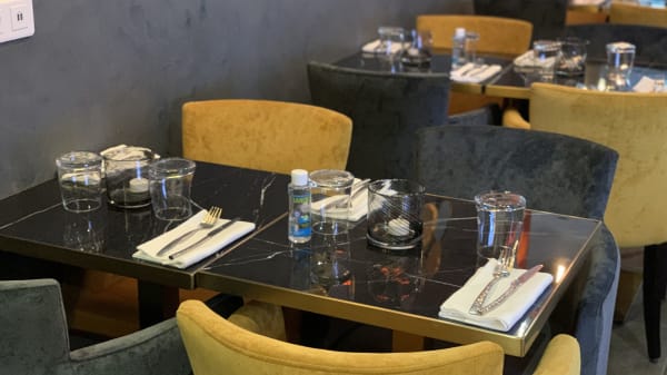 le wiri wiri la sorbonne in paris restaurant reviews menu and prices thefork