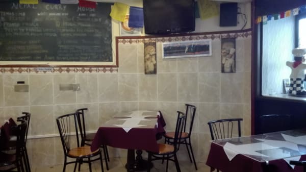 sala - Nepal Curry House, Lisboa