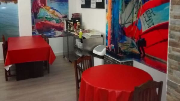 Vista da sala - Tasca da Esquina, Setúbal