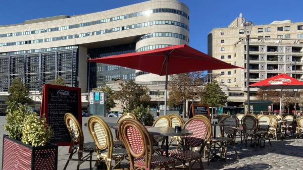 Le Bercy Cafe In Paris Restaurant Reviews Menu And Prices Thefork