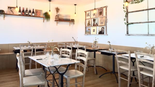 Chez Suzanne In Courseulles Sur Mer Restaurant Reviews Menu And Prices Thefork