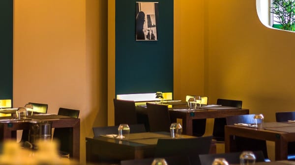 Sala - Vira Bar, Guimarães