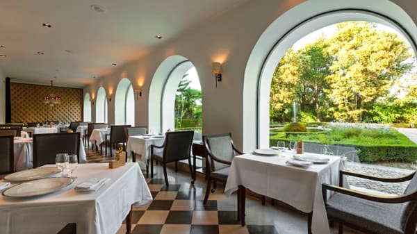 Sala - Arcadas, Santa Clara
