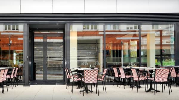 Bistro D Edouard La Defense In Courbevoie Restaurant Reviews Menu And Prices Thefork