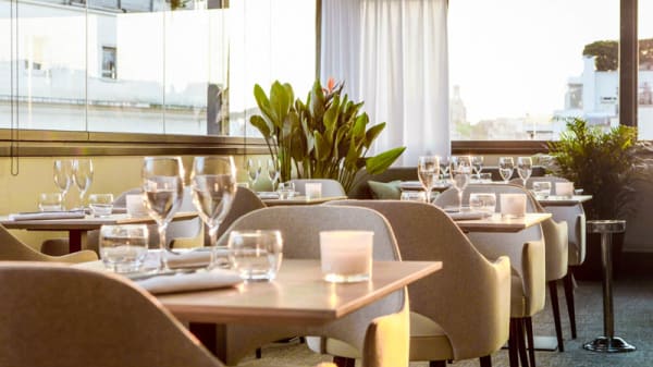 Le Roof In Cannes Restaurant Reviews Menu And Prices Thefork