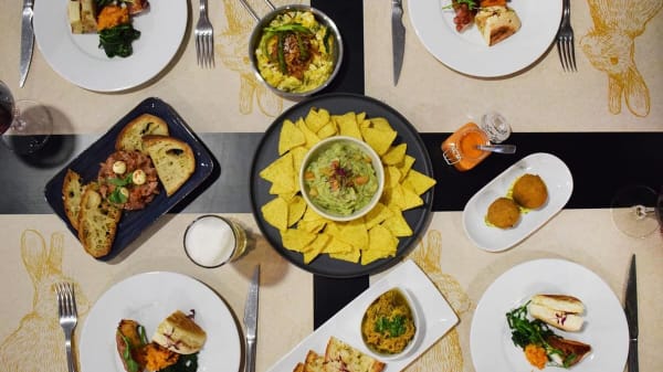 A Toca Do Coelho, Usseira