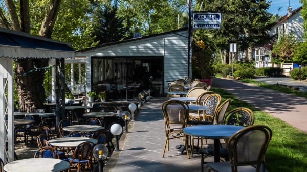 Le Pavillon Bleu In Saint Maur Des Fosses Restaurant Reviews Menu And Prices Thefork