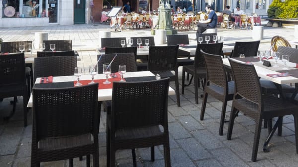 Banderillas In Versailles Restaurant Reviews Menu And Prices Thefork