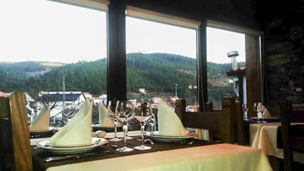 mesa composta - As Thermas, Unhais da Serra