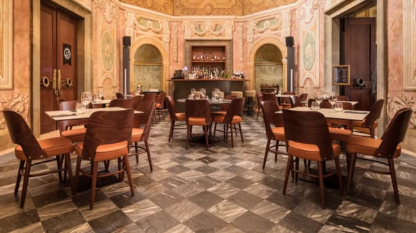 Foyer - Palácio Chiado, Lisbon