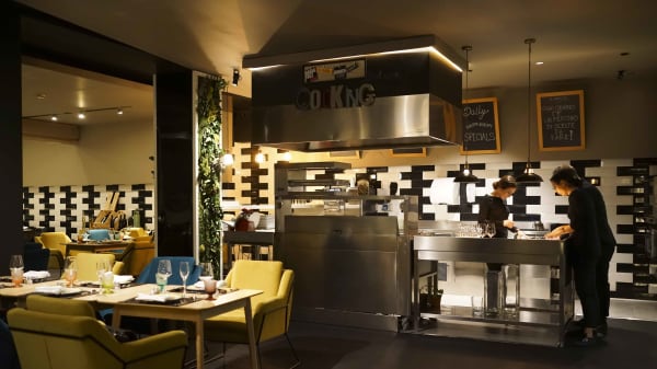 Akademia Open Kitchen Restaurant In Unahotels One In Syracuse Restaurant Reviews Menu And Prices Thefork