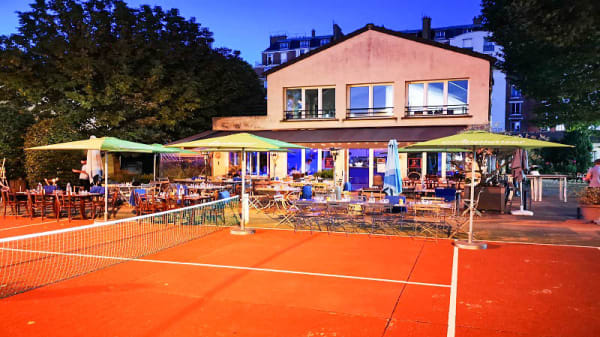 Terrasse - F&eacute;d&eacute;ration, Paris