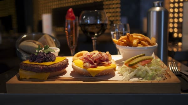 Who S In Paris Restaurant Reviews Menu And Prices Thefork