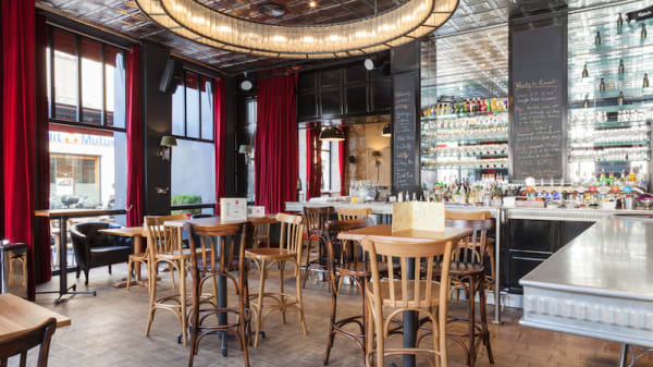 Carte Et Menus Midi Minuit Republique A Lyon Thefork Lafourchette