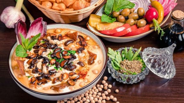 Menu 2022 The Hummus Club In Berlin Thefork