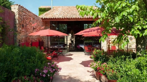 la table de castigno in assignan restaurant reviews menu and prices thefork