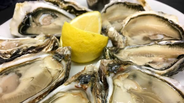 Le Chalet Des Iles Daumesnil In Paris Restaurant Reviews Menu And Prices Thefork