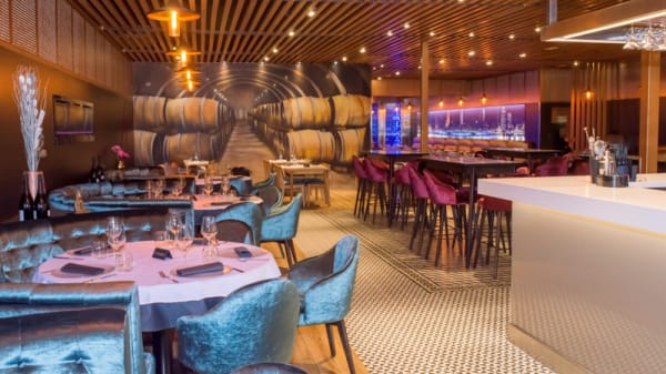 Restaurante Adrian's en Cornella De Llobregat - Menú ...