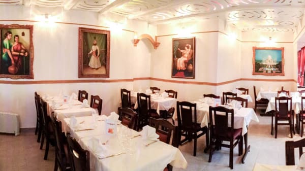 Kashmir Cafe In Montreuil Restaurant Reviews Menu And Prices Thefork