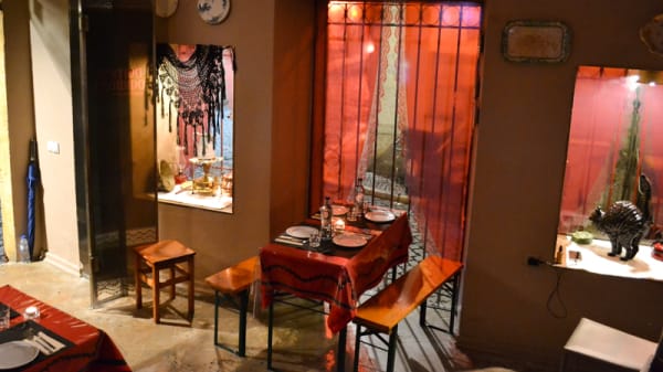 Vista da sala - Taberna da Má Fama, Lisboa