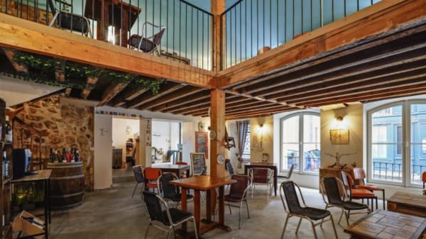 Bar A Vin Tchin Tchin In Bordeaux Restaurant Reviews Menu And Prices Thefork