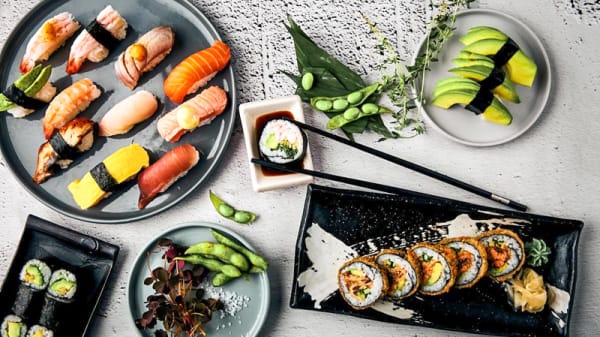 Oishii Sushi In Aarhus Restaurant Reviews Menu And Prices Thefork Oishii japanese thai restaurant is located in santee city of california state. oishii sushi in aarhus restaurant