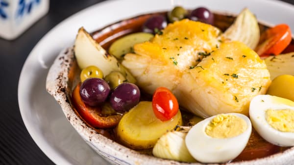 armazem portugues em curitiba preco endereco menu reserva e horario de funcionamento do restaurante