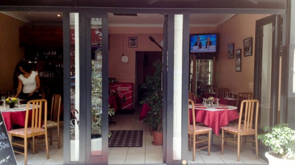 Menu Tra Amici In Paris Thefork