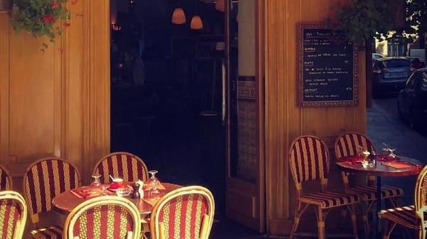 Les Caves Saint Gilles In Paris Restaurant Reviews Menu And Prices Thefork