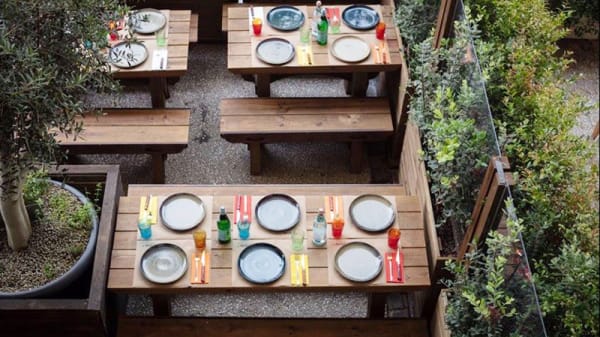 Esplanada - L´Origine by Chakall, Lisboa